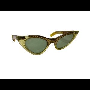 Vintage Cat’s Eye Sunglasses
